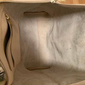 Cuyana classic zipper tote